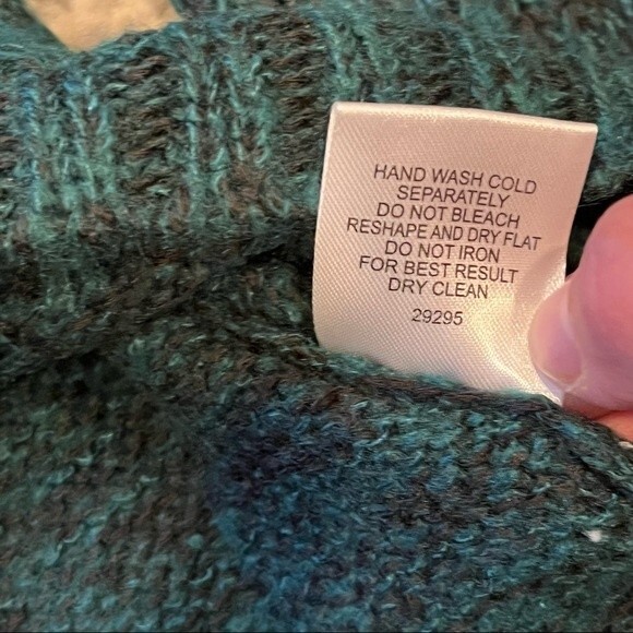 Romeo & Juliet Couture Heather Teal Long Sleeve Sweater Elbow Pads & Studs Small - Picture 9 of 9